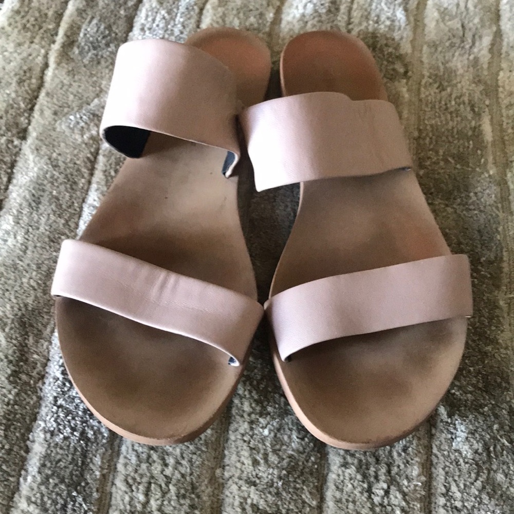 Rebecca Minkoff beige blush tan slide. Size 8